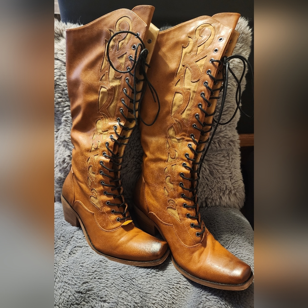 Western Lace Up Riding Boots